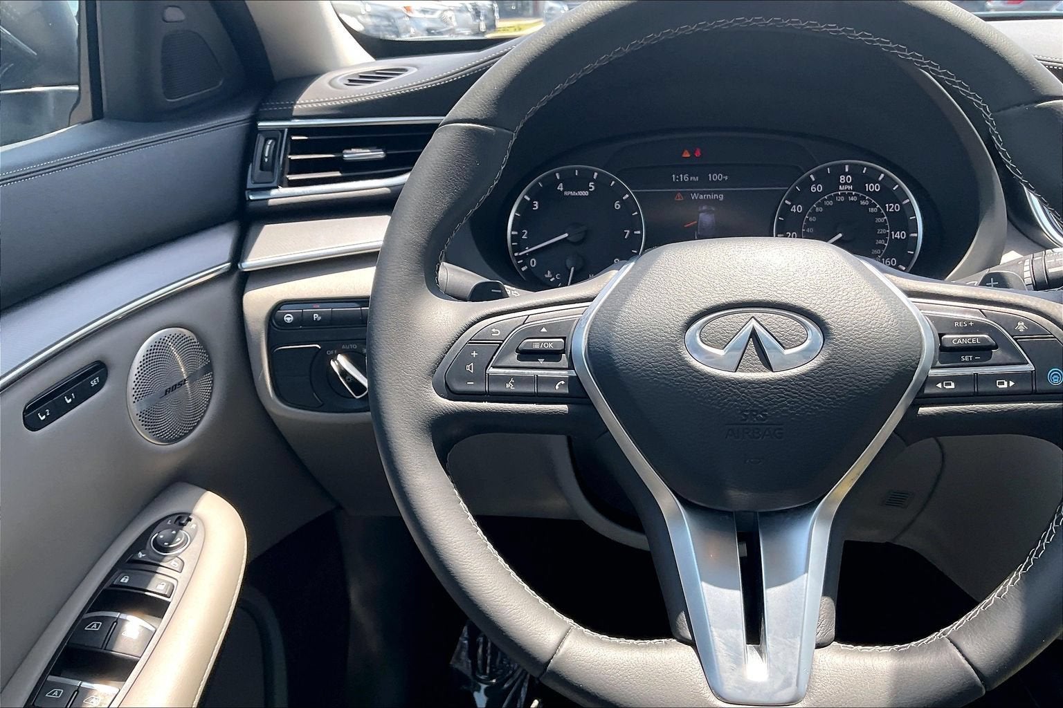 2024 INFINITI QX50 LUXE