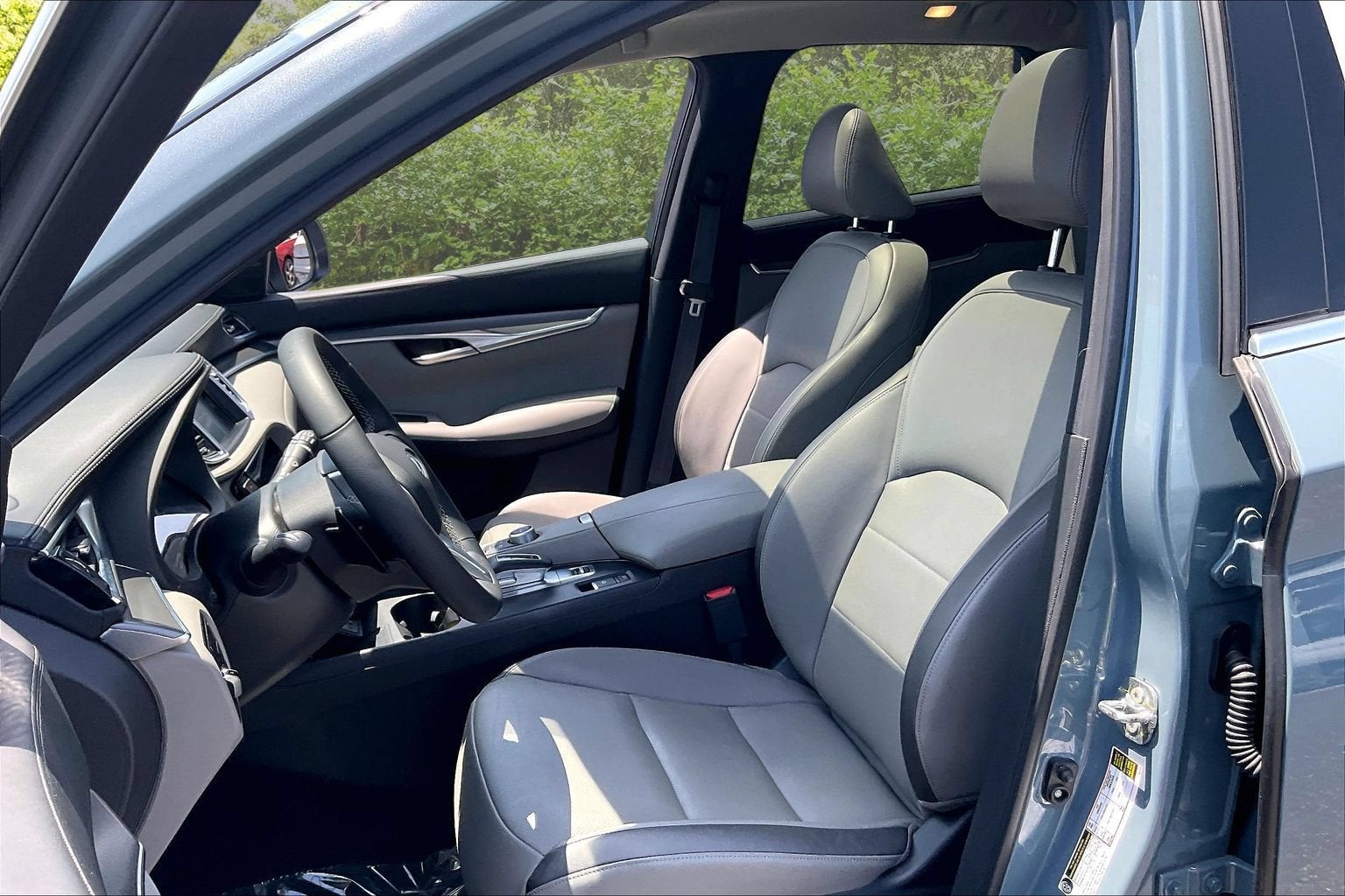 2024 INFINITI QX50 LUXE