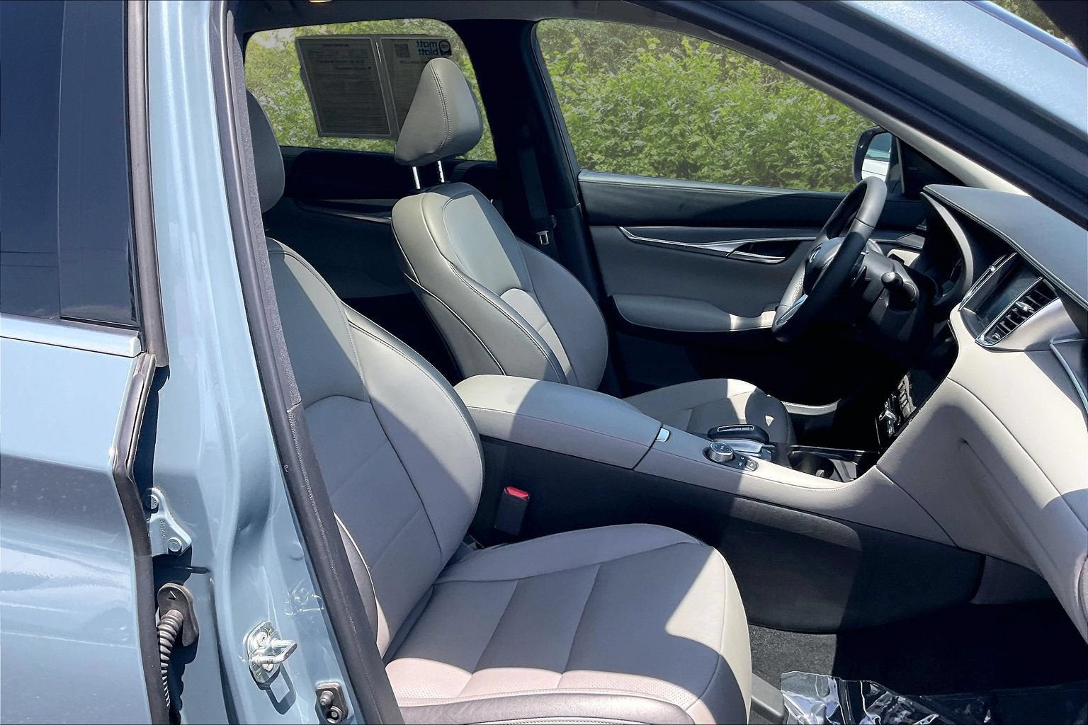 2024 INFINITI QX50 LUXE