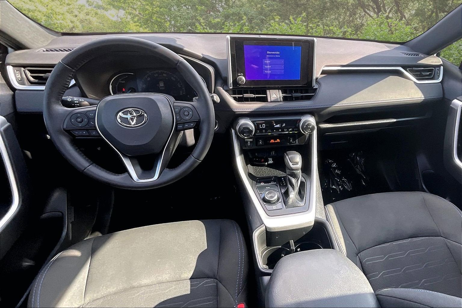 2023 Toyota RAV4 Hybrid SE