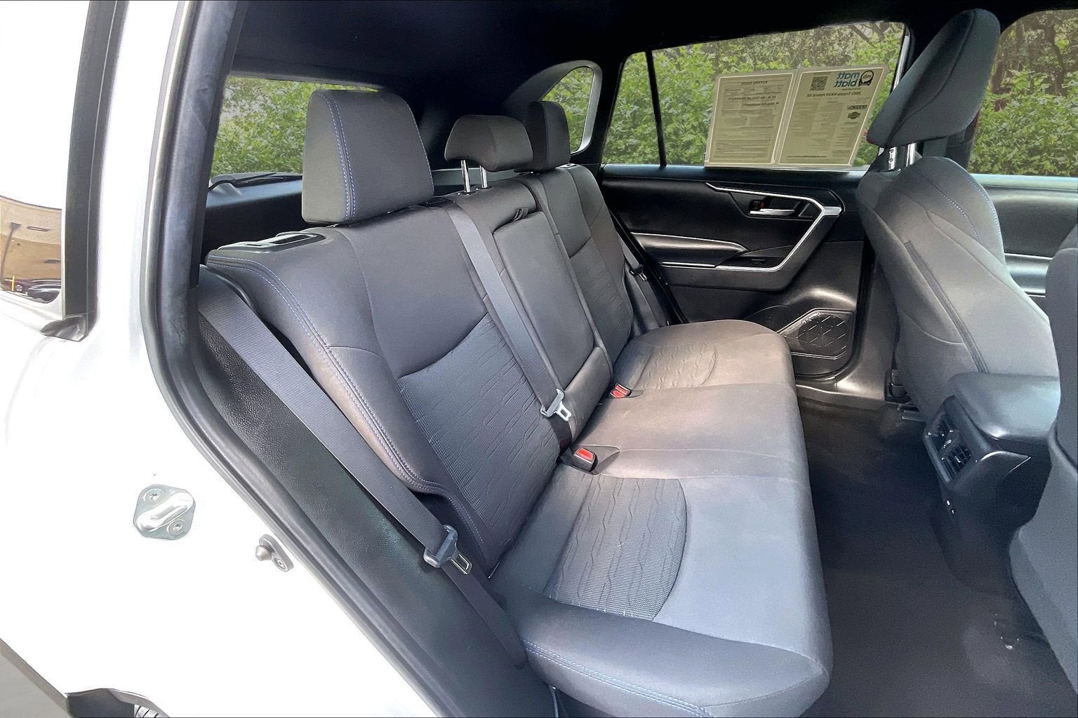 2023 Toyota RAV4 Hybrid SE