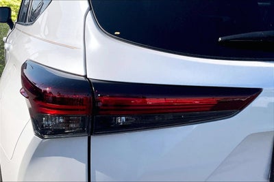 2024 Toyota Highlander Platinum