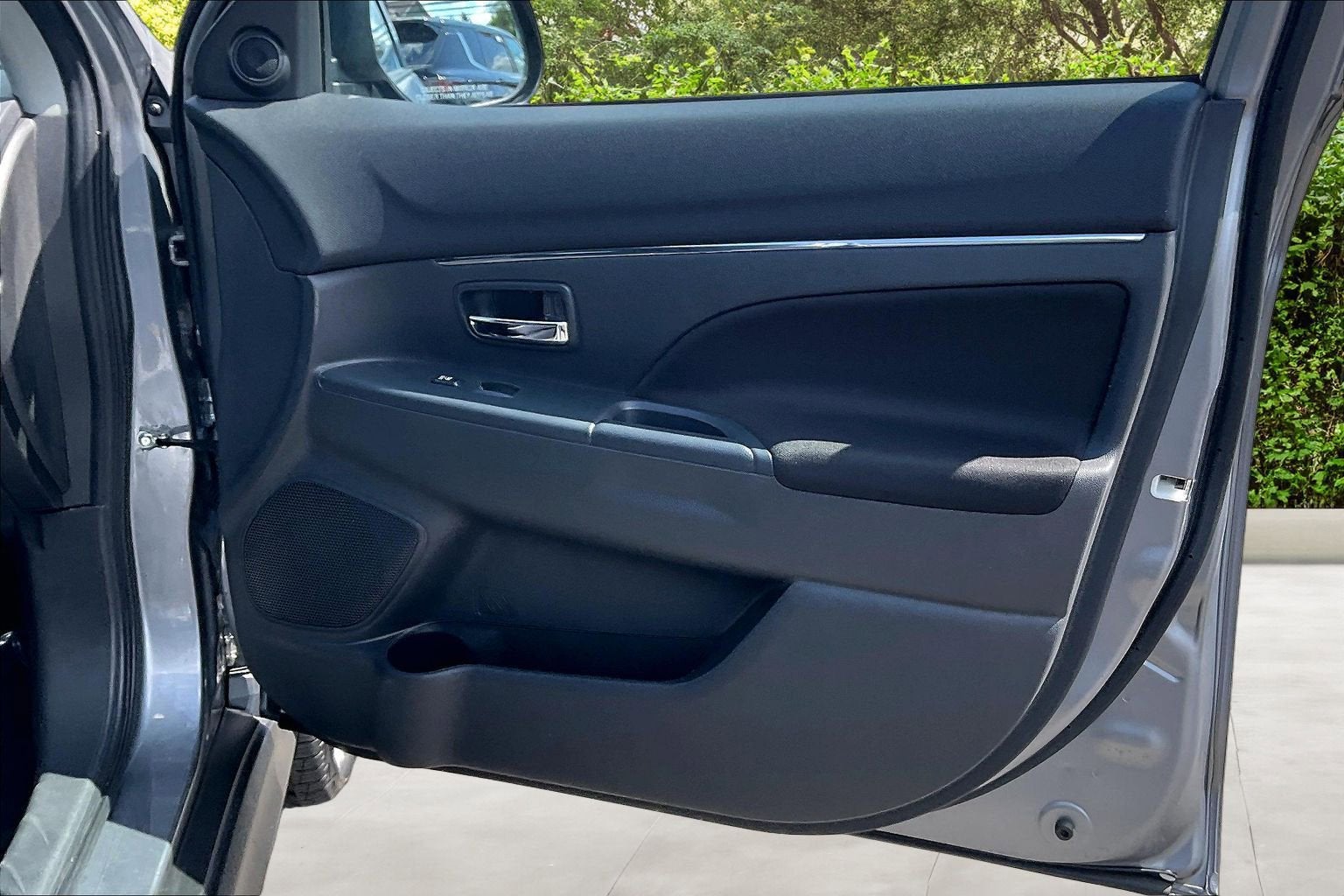 2023 Mitsubishi Outlander Sport ES