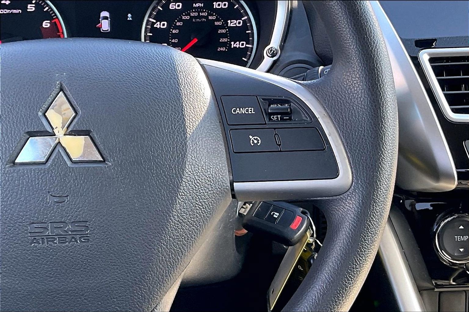 2019 Mitsubishi Eclipse Cross LE