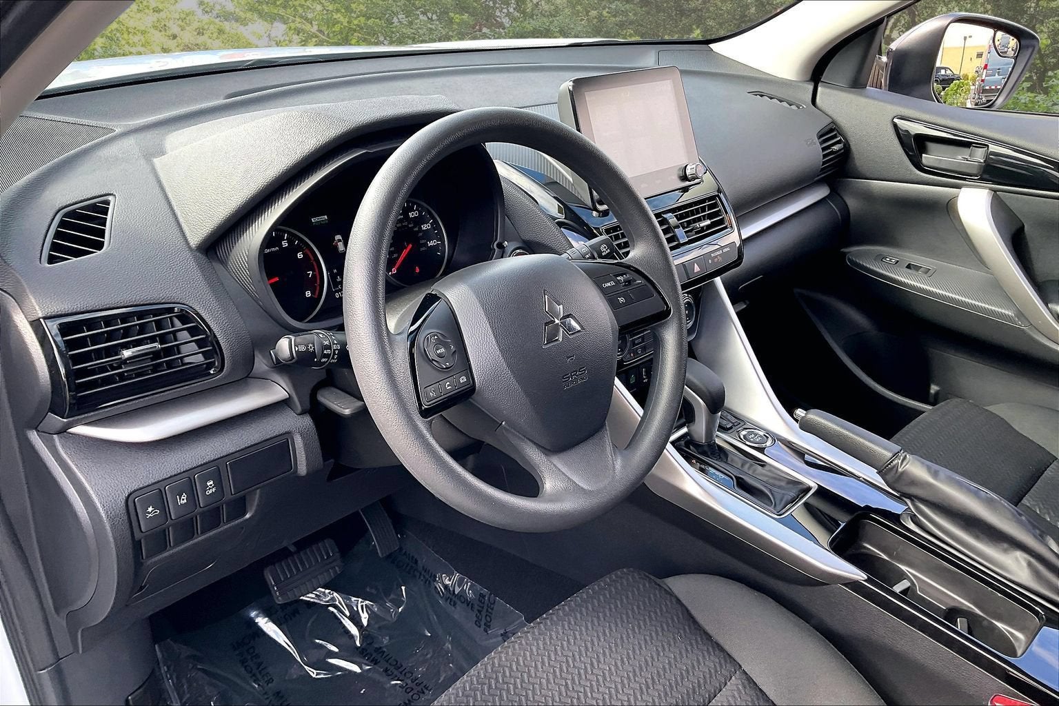 2024 Mitsubishi Eclipse Cross LE