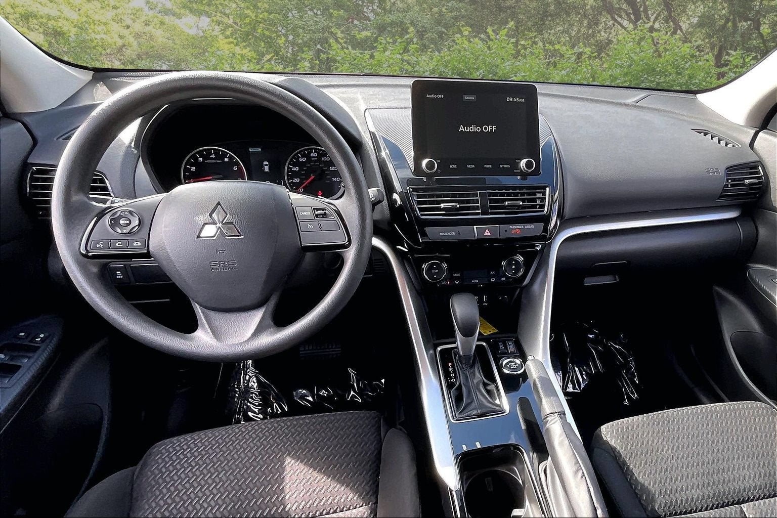 2024 Mitsubishi Eclipse Cross LE