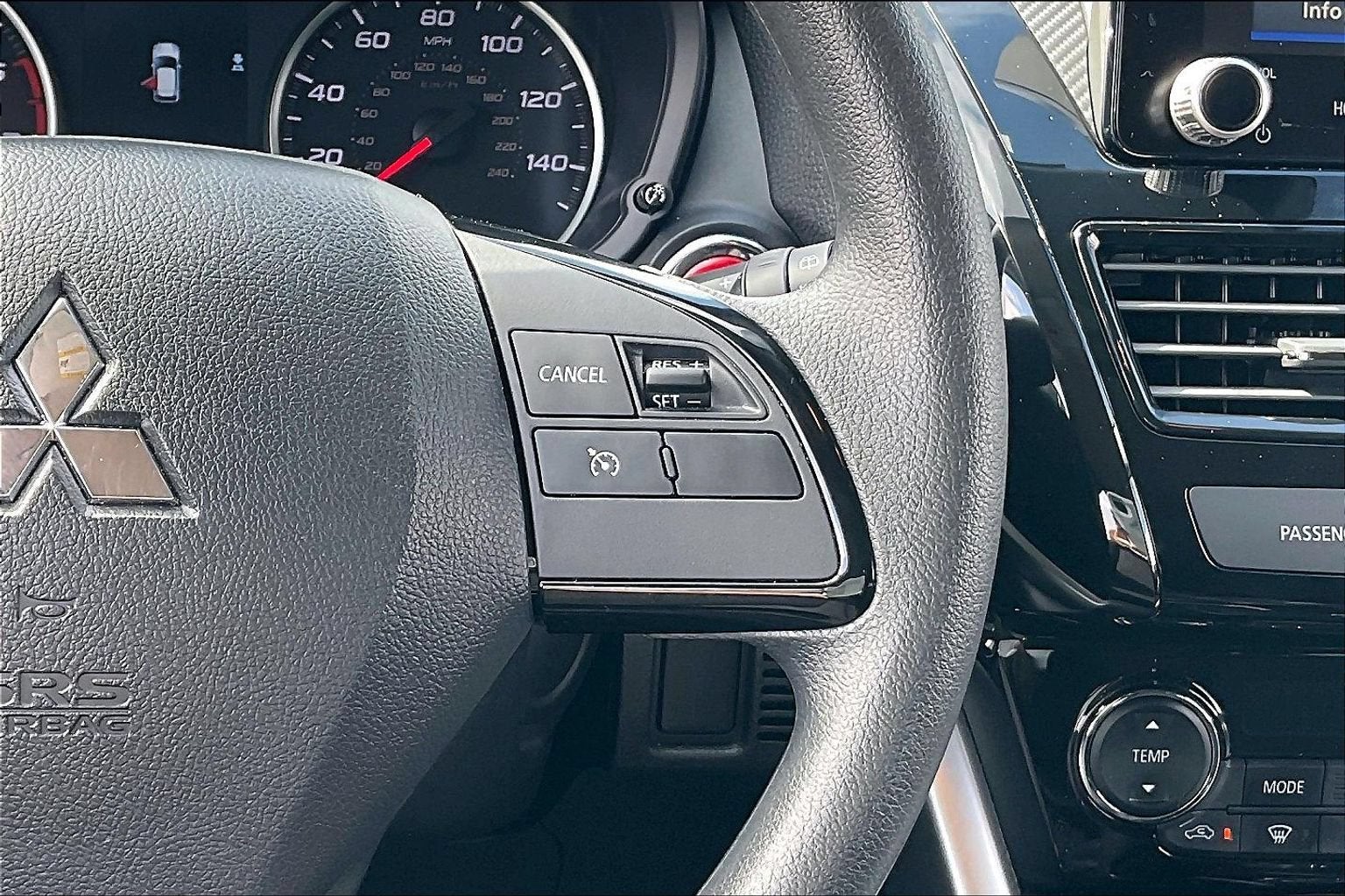 2024 Mitsubishi Eclipse Cross LE