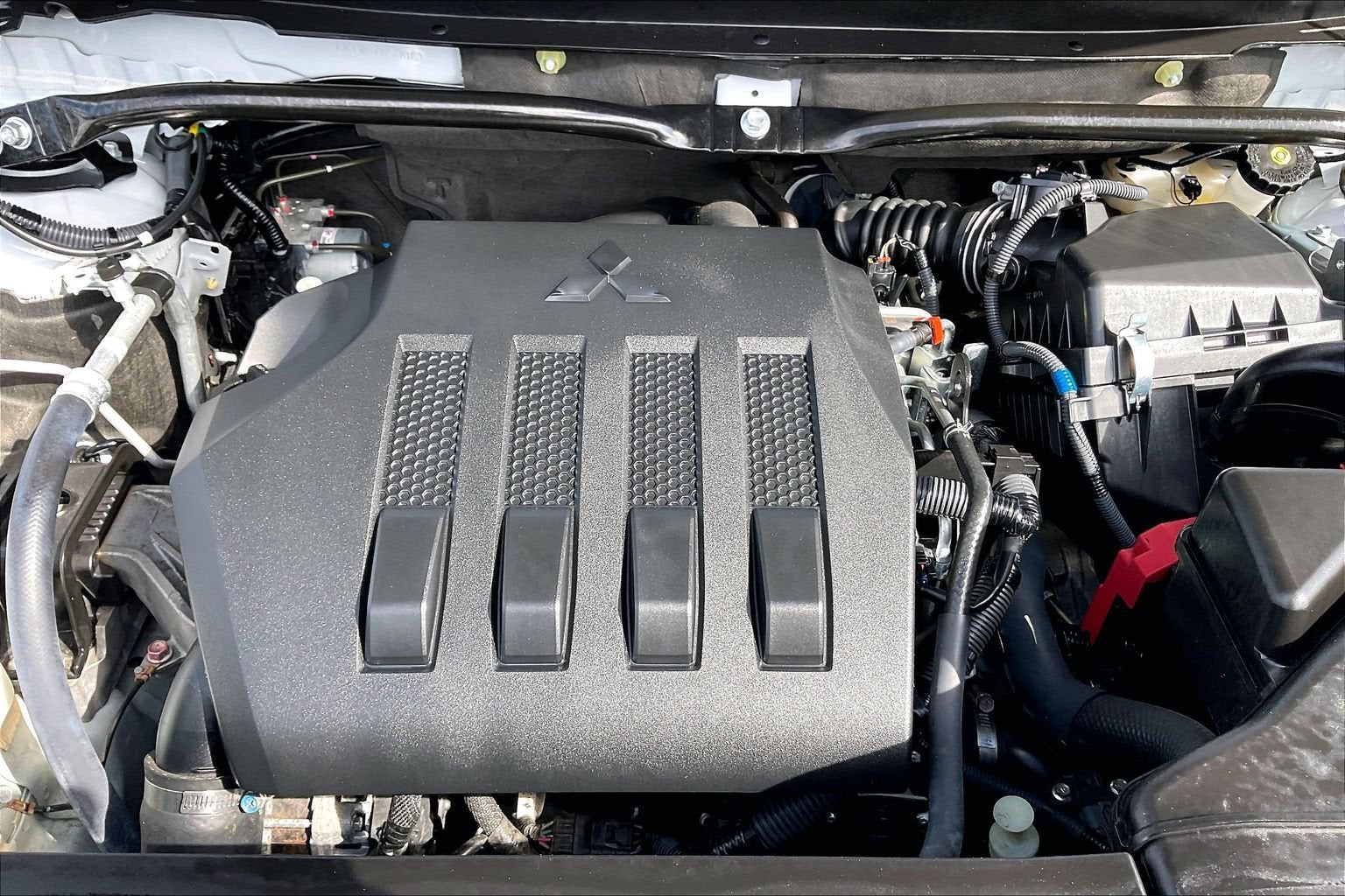 2024 Mitsubishi Eclipse Cross LE