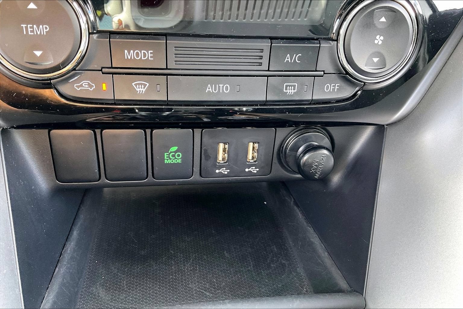 2024 Mitsubishi Eclipse Cross LE