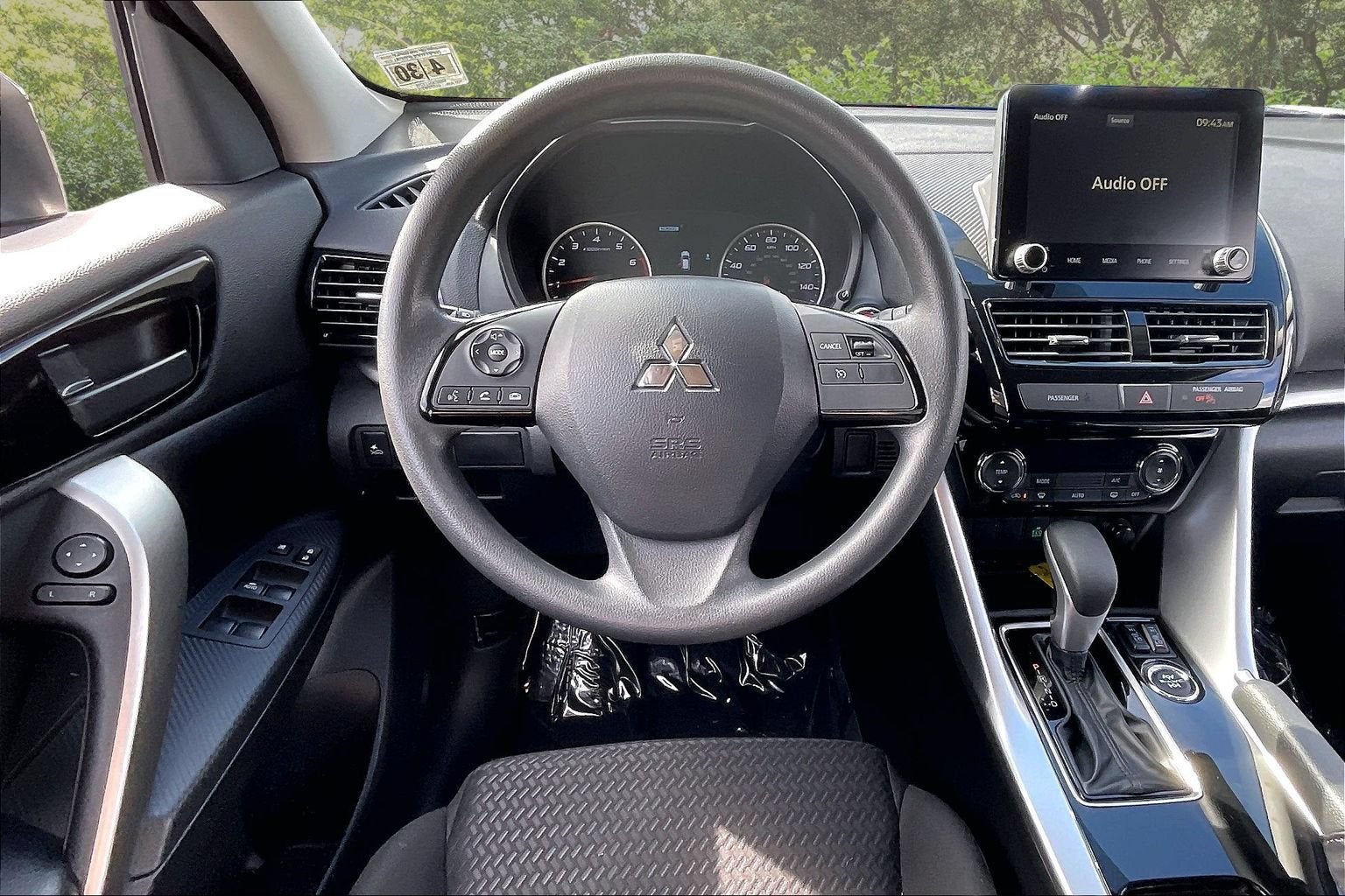 2024 Mitsubishi Eclipse Cross LE