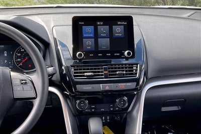 2024 Mitsubishi Eclipse Cross LE