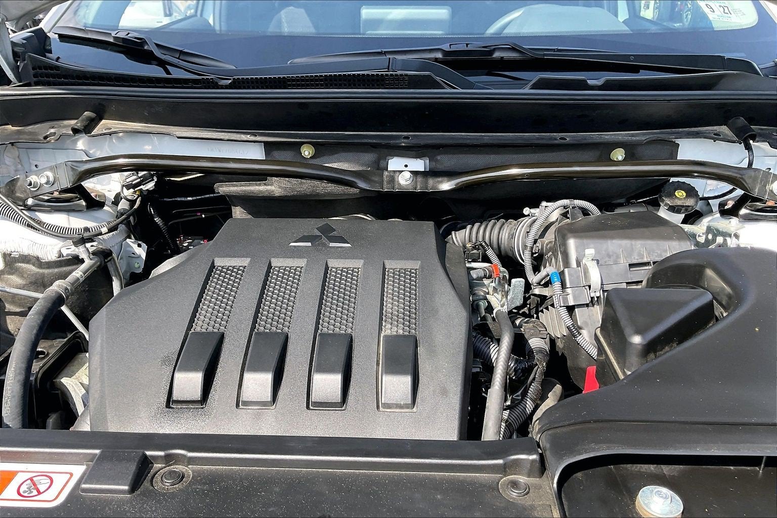 2023 Mitsubishi Eclipse Cross LE