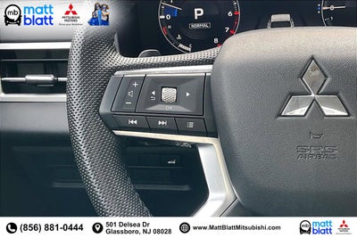 2023 Mitsubishi Outlander SE