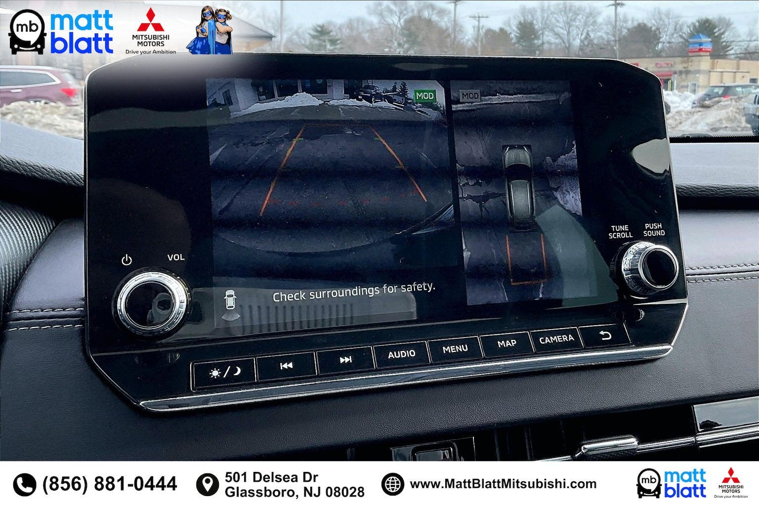 2023 Mitsubishi Outlander SE