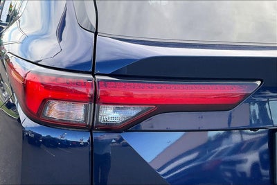 2023 Mitsubishi Outlander SE