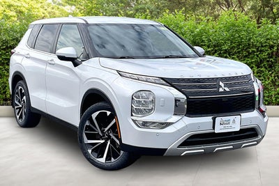 2024 Mitsubishi Outlander SE Black Edition S-AWC