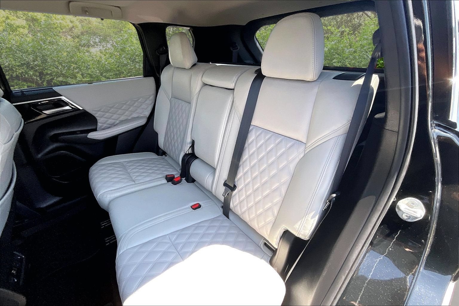 2024 Mitsubishi Outlander SEL