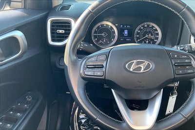 2022 Hyundai Venue SEL