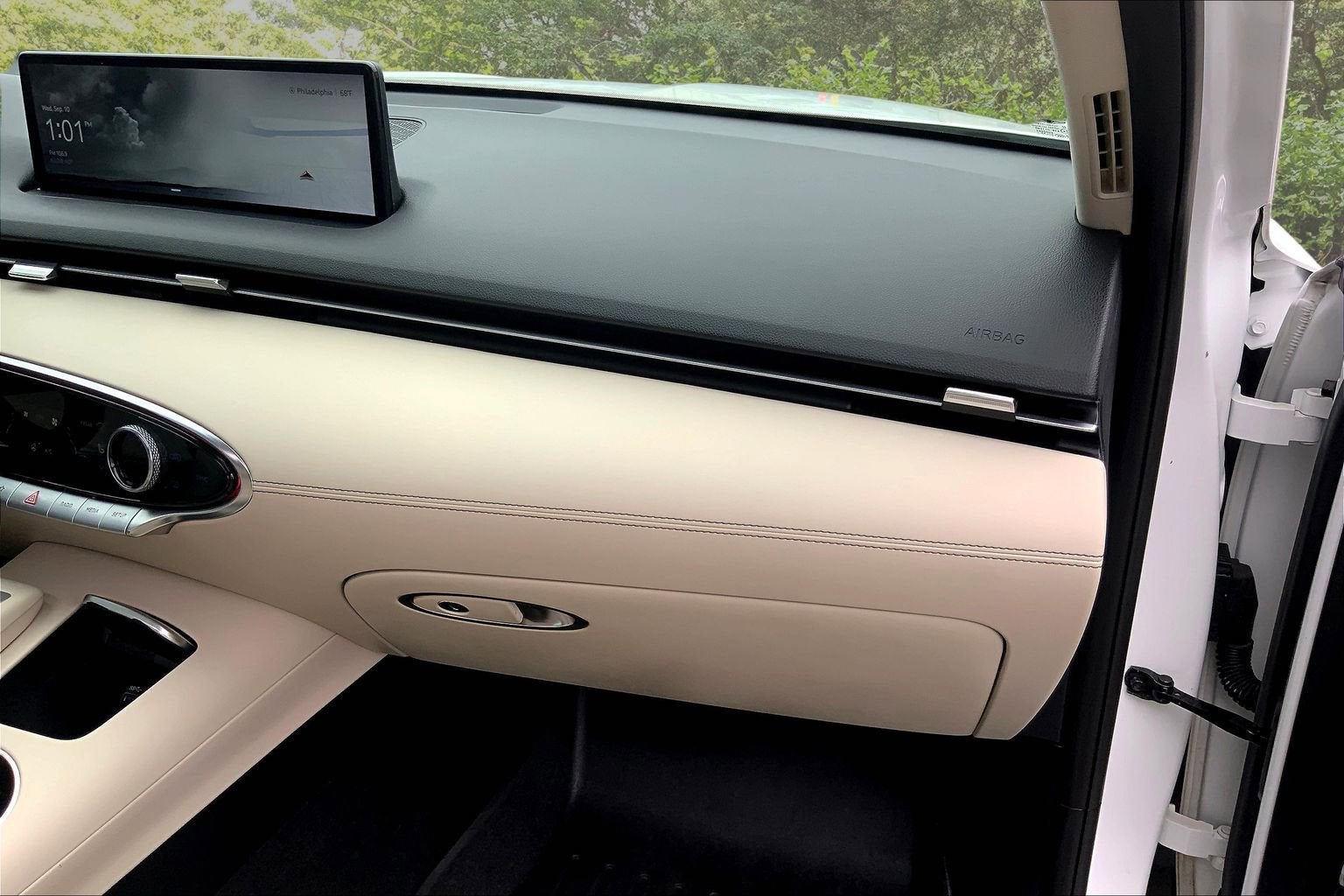 2023 Genesis GV70 2.5T