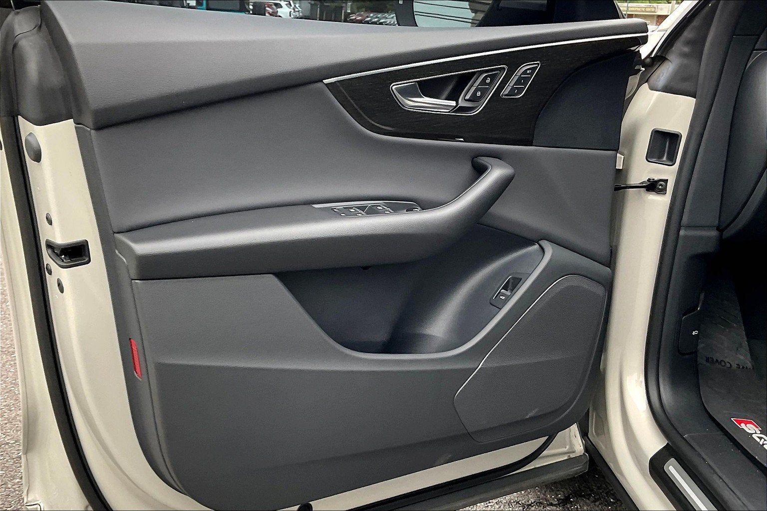 2021 Audi Q8 Premium
