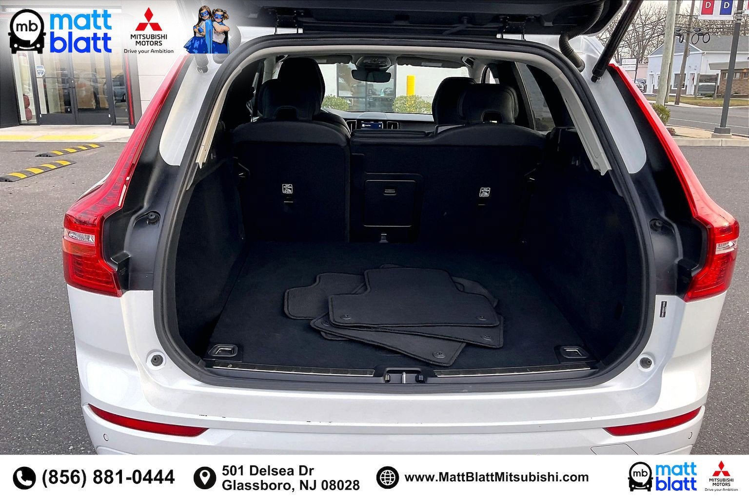 2025 Volvo XC60 Plus