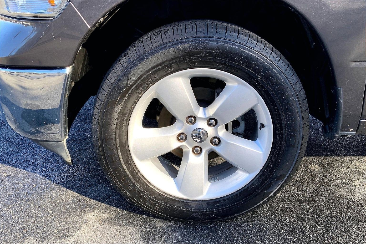 2024 RAM 1500 Classic SLT