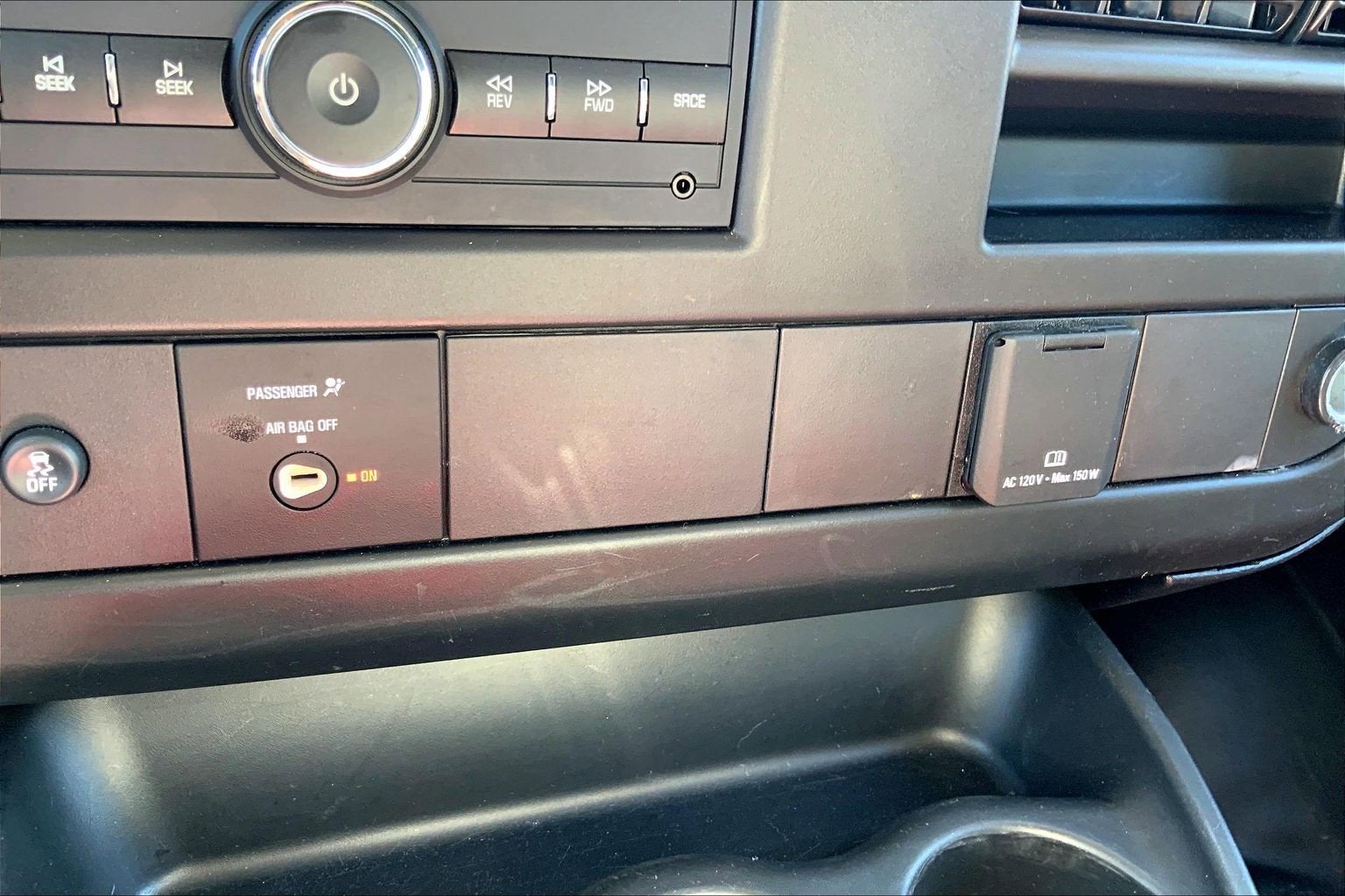 2024 GMC Savana Cargo Van 2500