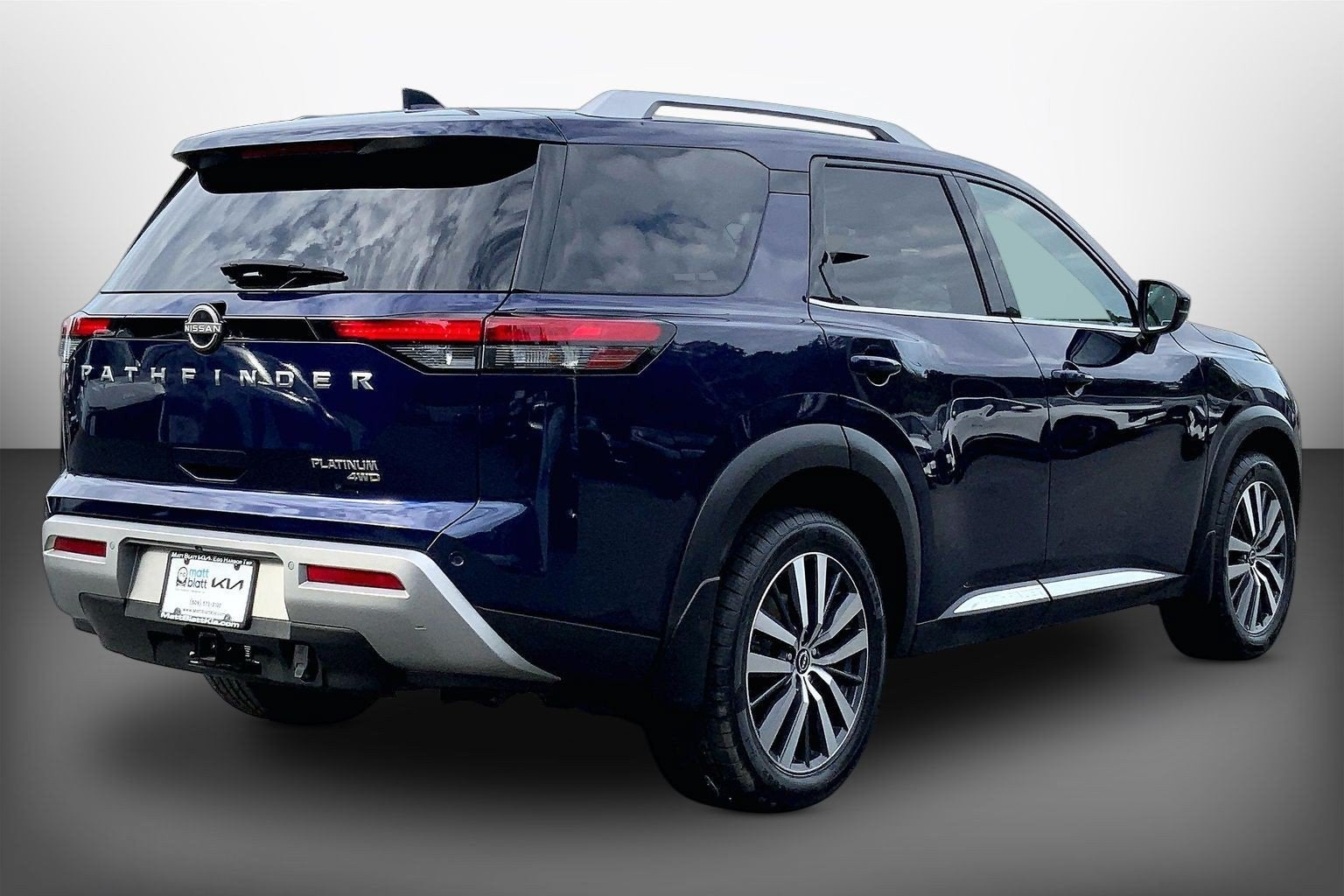 2022 Nissan Pathfinder Platinum