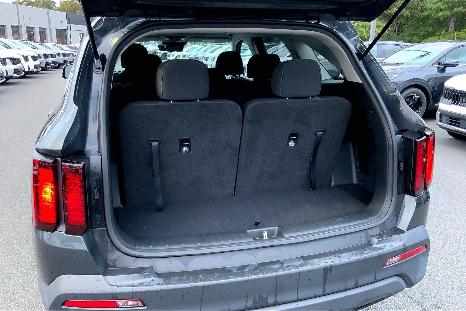2023 Kia Sorento LX