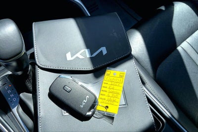 2023 Kia Sorento S