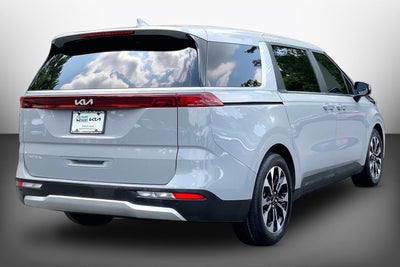2024 Kia Carnival EX