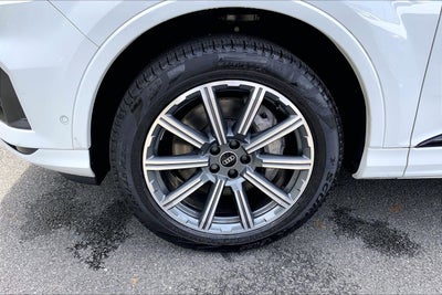 2022 Audi Q7 Premium Plus