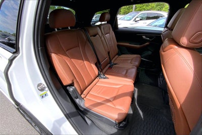 2022 Audi Q7 Premium Plus