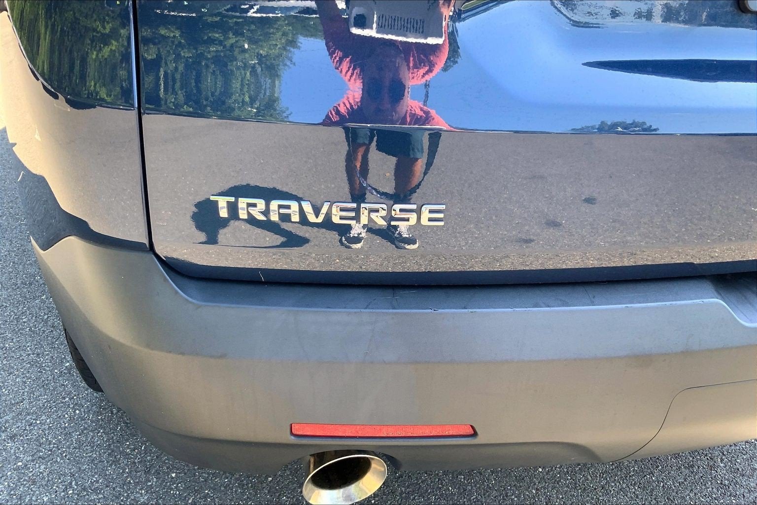 2022 Chevrolet Traverse LS
