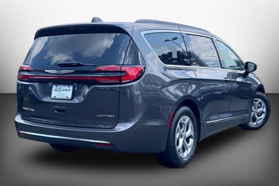 2023 Chrysler Pacifica Limited