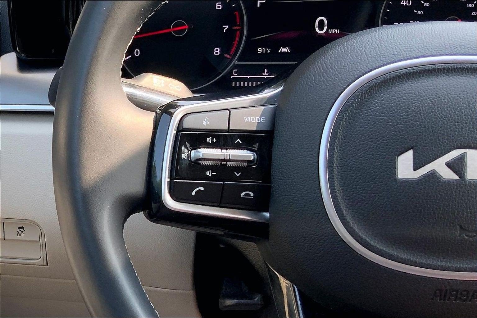 2023 Kia Sorento S