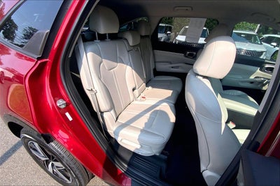 2023 Kia Sorento S