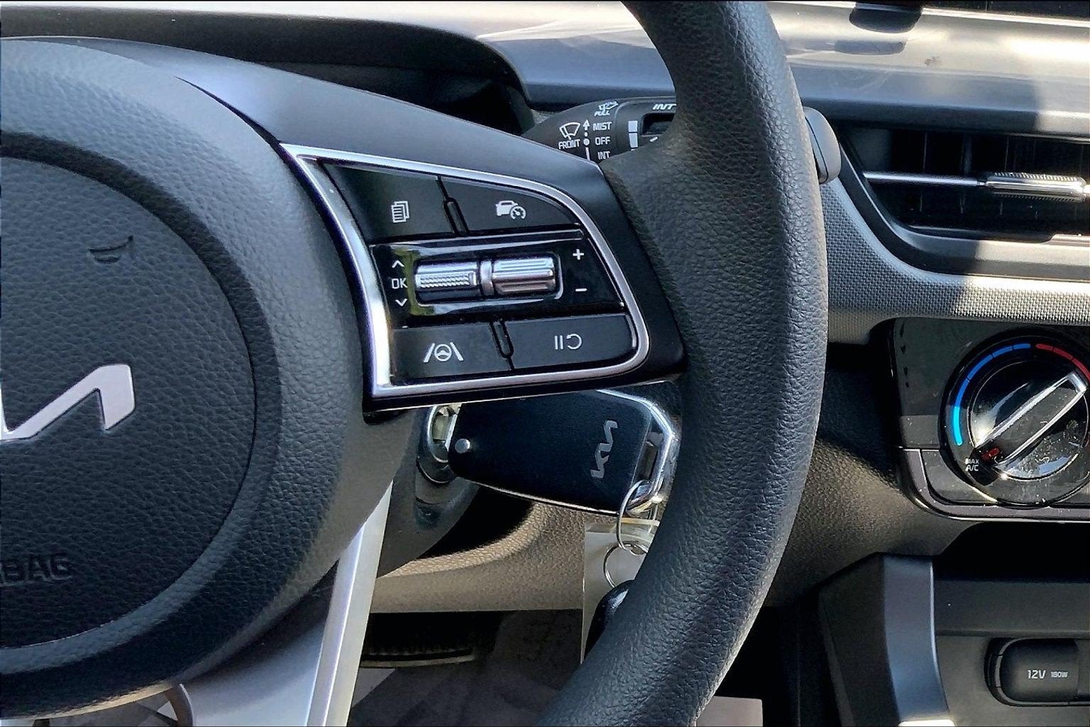 2024 Kia Seltos LX