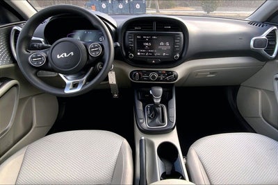 2024 Kia Soul LX