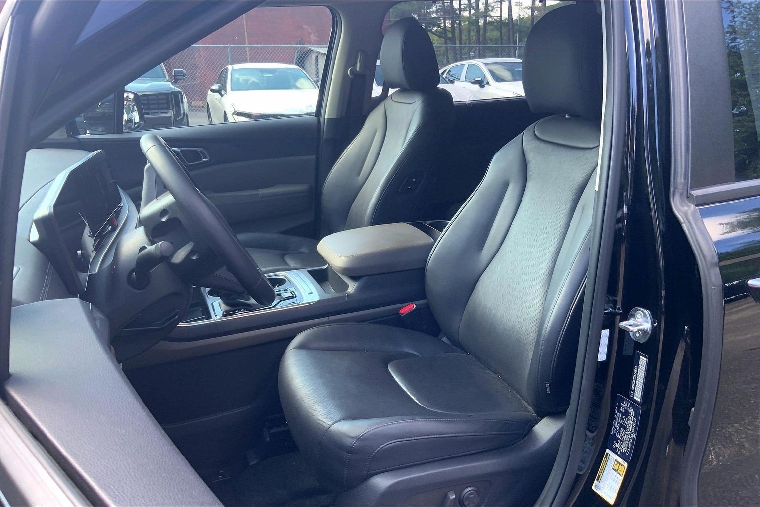 2025 Kia Carnival EX