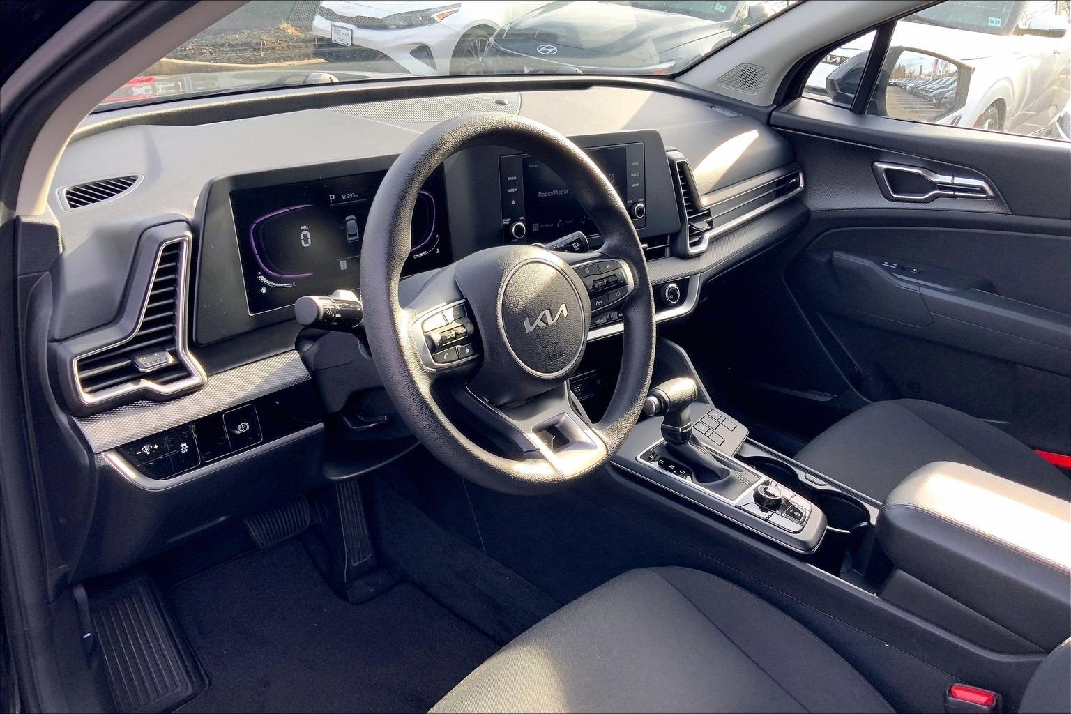 2024 Kia Sportage LX