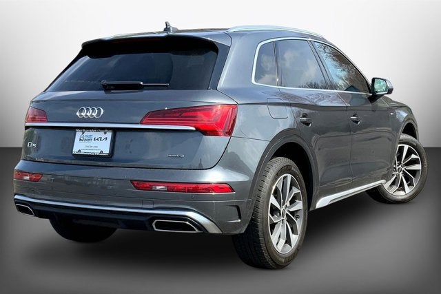 2023 Audi Q5 S line Premium