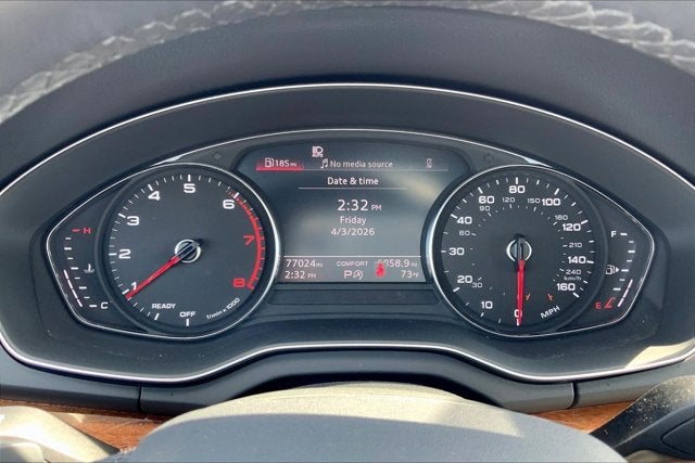 2023 Audi Q5 S line Premium