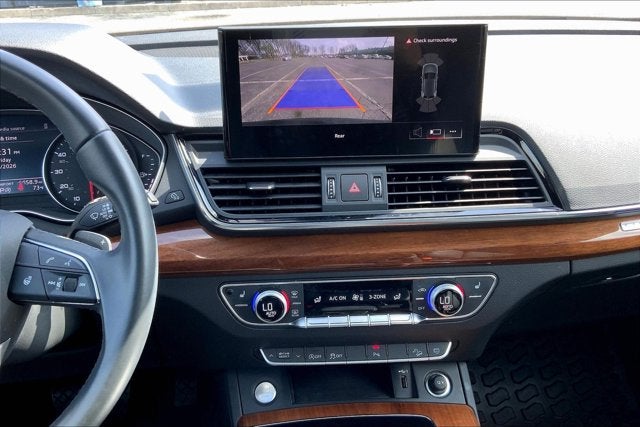 2023 Audi Q5 S line Premium